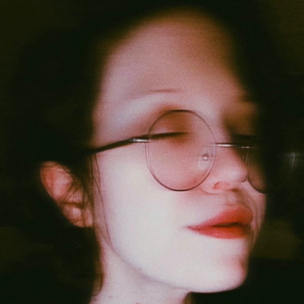 Meet your Posher, Devin